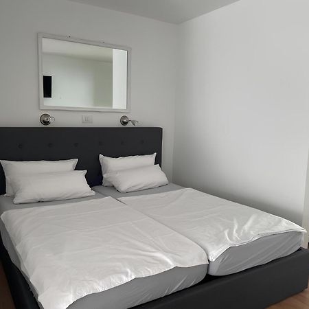 Apartamento Con Piscina Climatizada Y Vista Al Mar ซานบาร์โตโลเม ภายนอก รูปภาพ